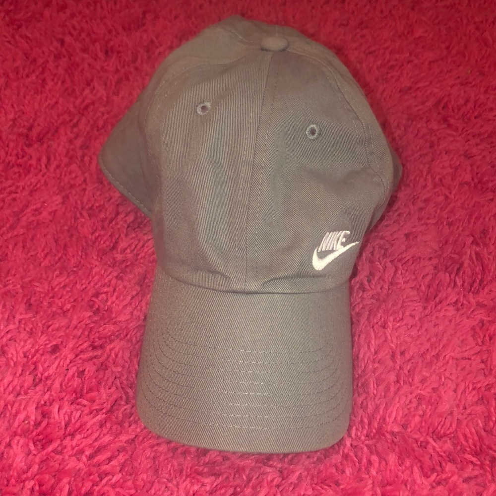 Womens nike hat